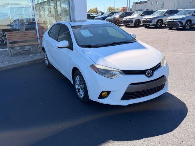 Used 2015 Toyota Corolla LE FWD image 4