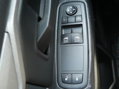 Used 2022 RAM 2500 Tradesman AWD/4WD image 28