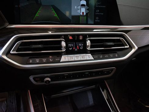 Certified 2023 BMW X5 xDrive40i image 17