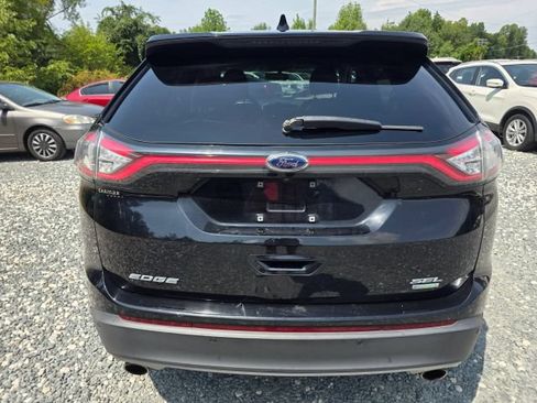 Used 2017 Ford Edge SEL w/ Equipment Group 201A FWD image 6