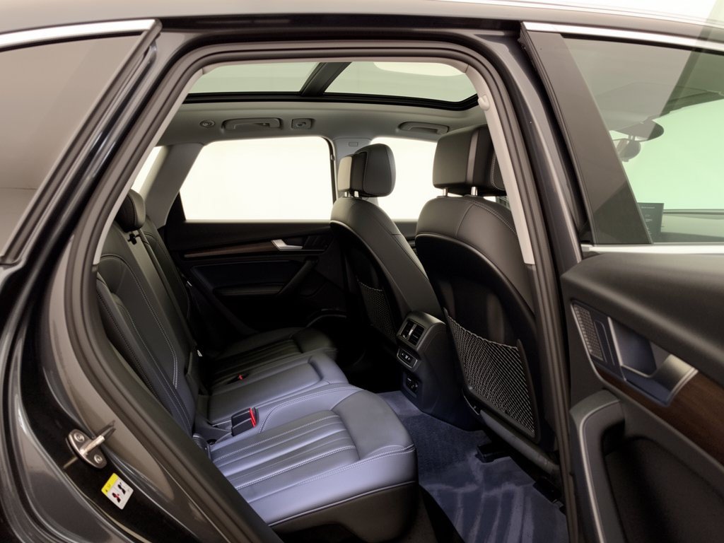 Certified 2024 Audi Q5 2.0T Premium Plus AWD/4WD image 29