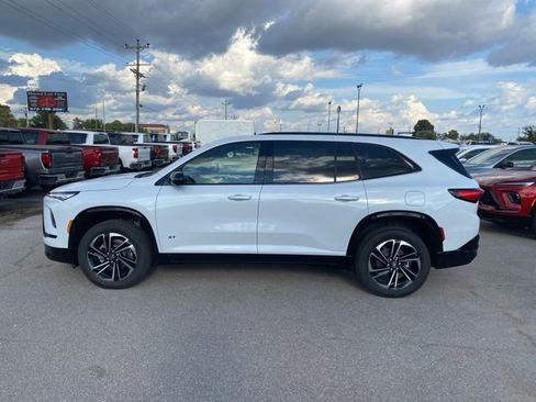 New 2026 Buick Enclave Sport Touring w/ Power Package image 3