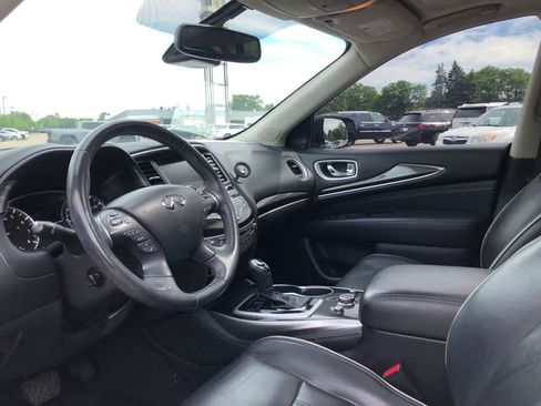 Used 2019 INFINITI QX60 Luxe w/ Essential Package AWD/4WD image 7