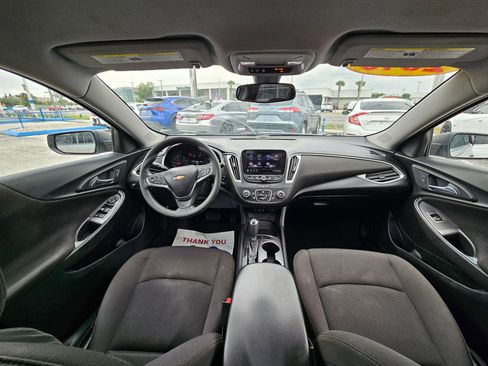 Used 2019 Chevrolet Malibu LS FWD image 12