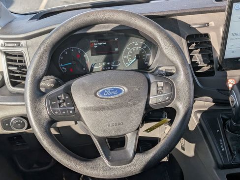 Used 2022 Ford Transit 350 XLT image 20