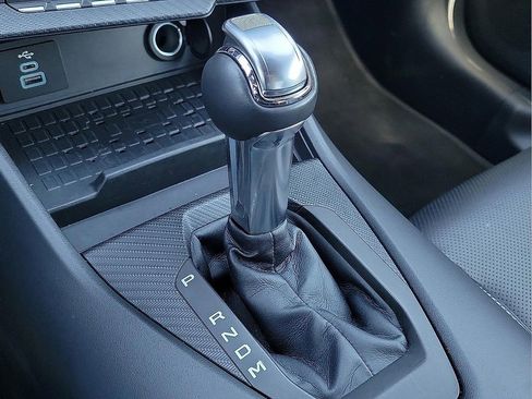 Used 2024 Ford Mustang GT Premium image 17