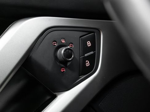 Used 2015 Lamborghini Aventador LP 700-4 image 56