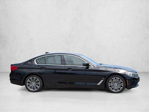 Used 2019 BMW 530e RWD image 4