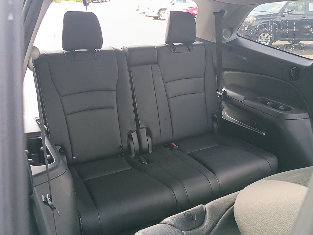 Certified 2022 Honda Pilot Touring image 16