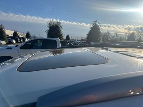 Used 2019 Honda Pilot Elite image 8