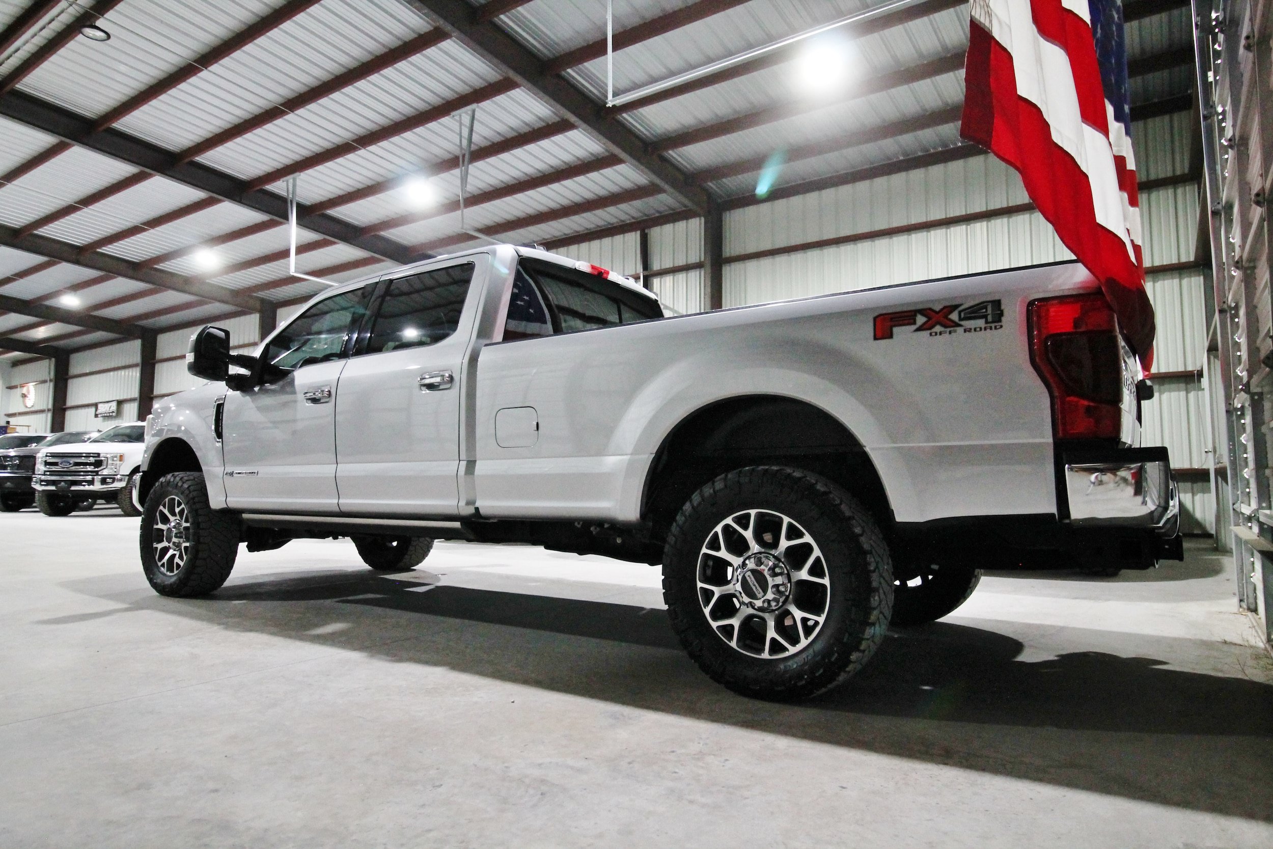 Used 2021 Ford F350 Lariat w/ Lariat Ultimate Package AWD/4WD image 8