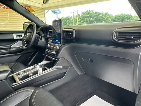 Used 2020 Ford Explorer ST w/ Premium Technology Package AWD/4WD image 25