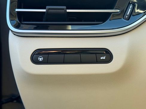 Used 2024 INFINITI QX60 Luxe image 17