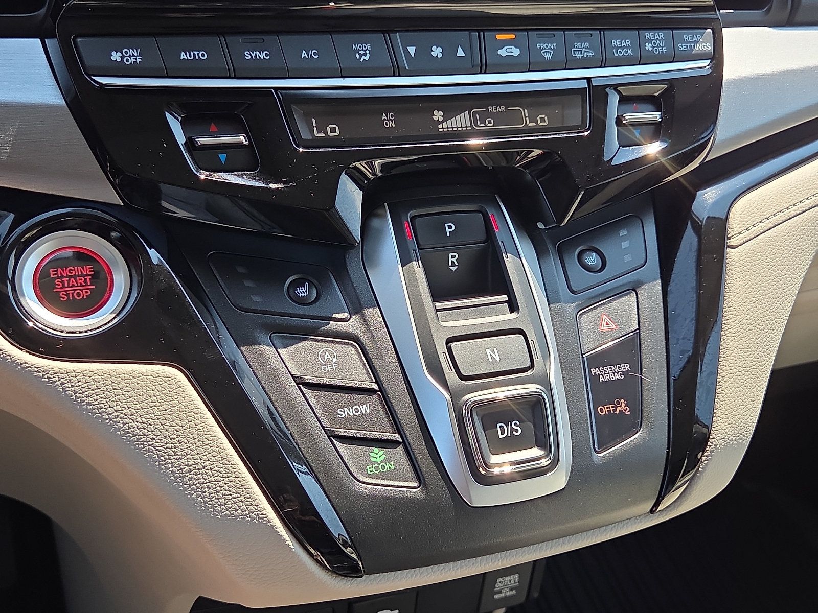 Used 2025 Honda Odyssey Touring image 21