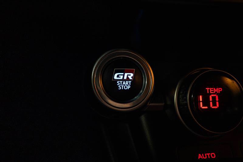 Used 2023 Toyota GR86 RWD image 17