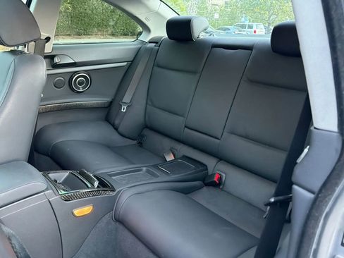 Used 2009 BMW 335i Coupe image 18
