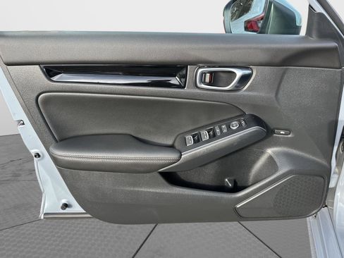 Certified 2023 Honda Civic Touring image 10