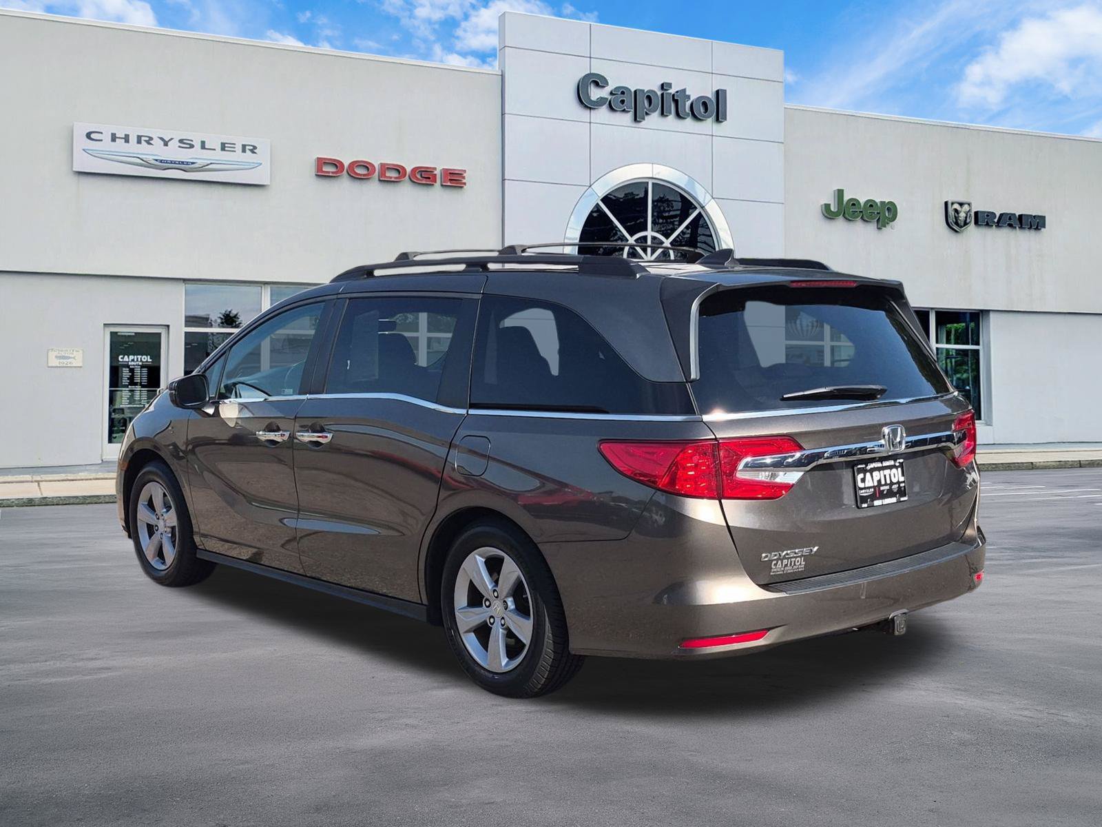Used 2018 Honda Odyssey EX-L image 5