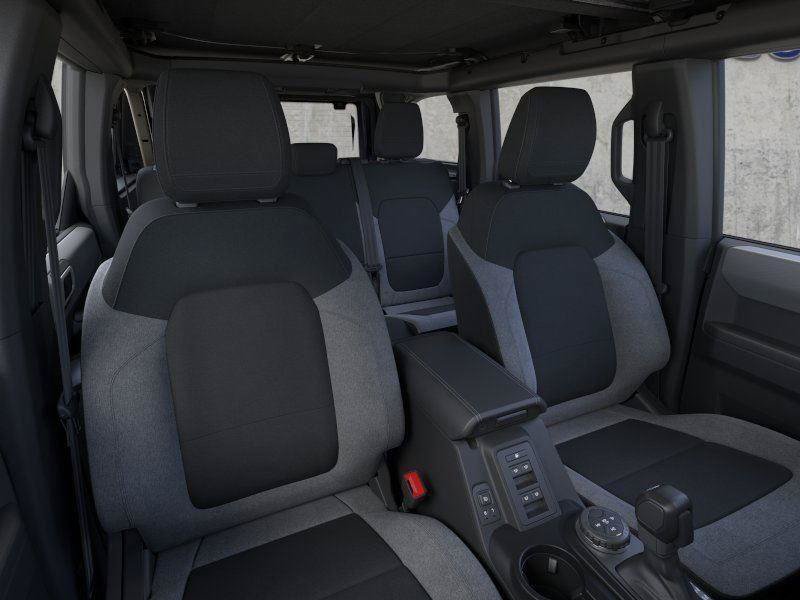Used 2025 Ford Bronco Big Bend AWD/4WD image 10