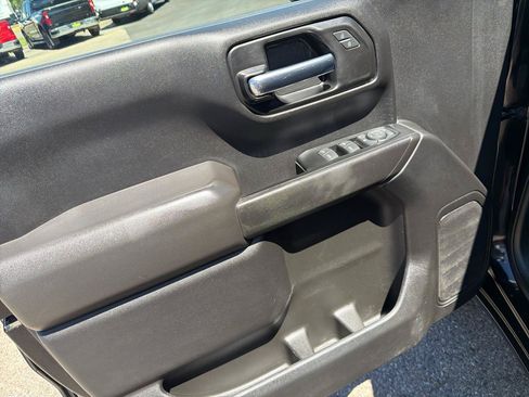 Used 2022 Chevrolet Silverado 1500 Custom Trail Boss w/ Safety Confidence Package AWD/4WD image 12