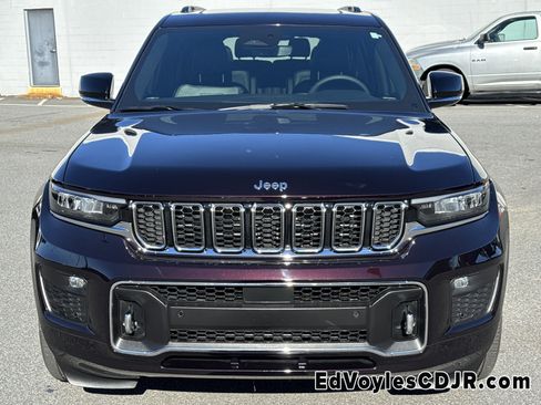 Used 2023 Jeep Grand Cherokee L Overland w/ Rear Seat Video Group I image 9