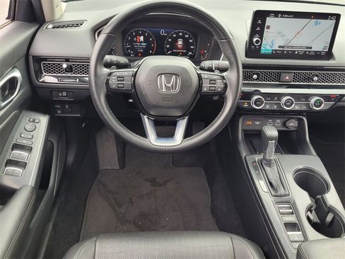 Used 2024 Honda Civic Touring image 7