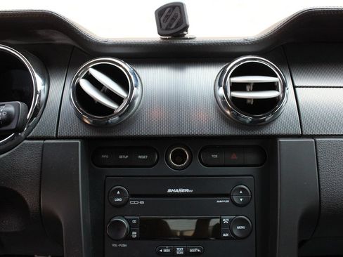 Used 2007 Ford Mustang GT RWD image 14