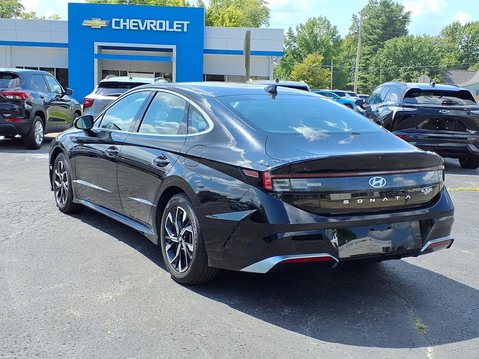 Used 2024 Hyundai Sonata SEL FWD image 4
