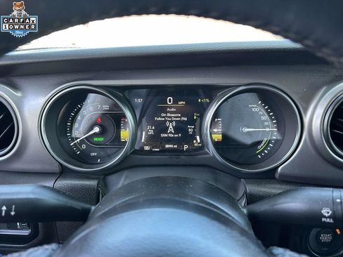 Used 2023 Jeep Wrangler Unlimited w/ Cold Weather Group AWD/4WD image 23
