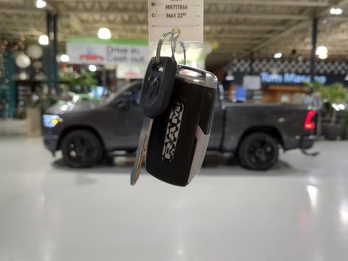 Used 2021 RAM 1500 Big Horn AWD/4WD image 4