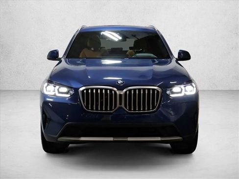 Used 2023 BMW X3 xDrive30i w/ Premium Package AWD/4WD image 3