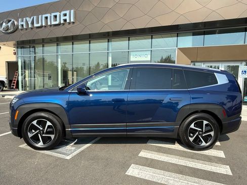 Certified 2026 Hyundai Ioniq 9 SE AWD/4WD image 2