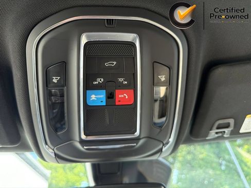 Certified 2023 Jeep Grand Cherokee Limited w/ Black Appearance Package AWD/4WD image 88