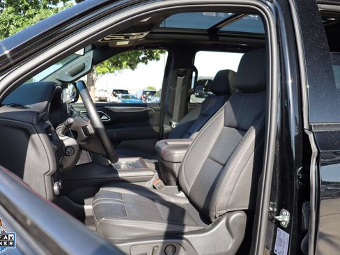 Used 2024 Chevrolet Tahoe RST w/ Luxury Package RWD image 11
