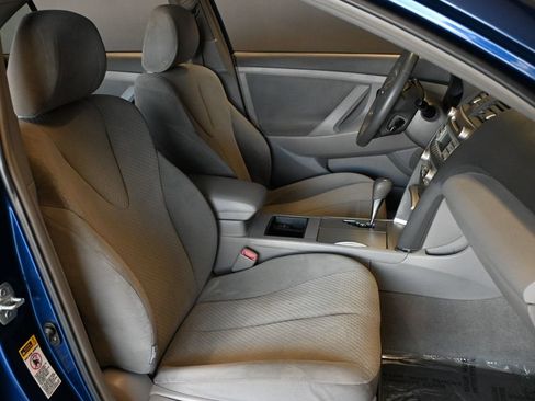 Used 2009 Toyota Camry Hybrid w/ Upgrade Pkg FWD image 10
