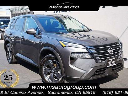 Used 2024 Nissan Rogue SV