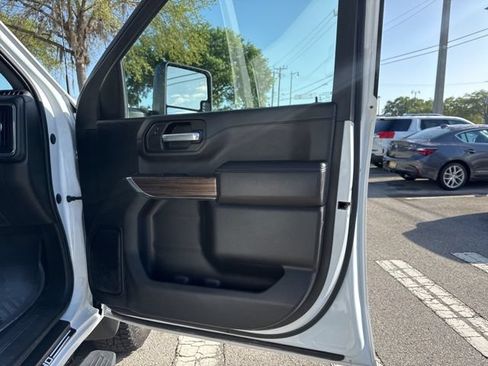 Used 2023 Chevrolet Silverado 2500 LT w/ Convenience Package AWD/4WD image 13