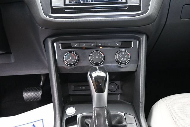 Used 2023 Volkswagen Tiguan S FWD image 17