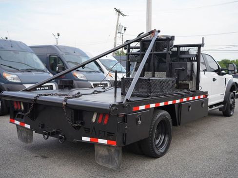 Used 2017 Ford F550 4x4 SuperCab Super Duty image 5