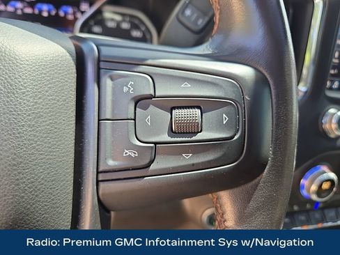 Used 2020 GMC Sierra 1500 AT4 w/ AT4 Premium Package AWD/4WD image 8
