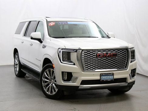 Certified 2022 GMC Yukon XL Denali image 1