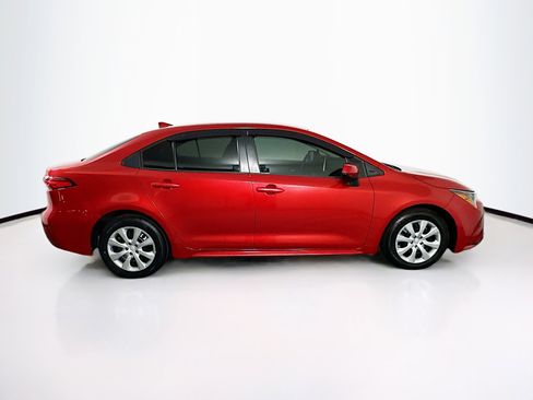 Used 2020 Toyota Corolla LE image 10
