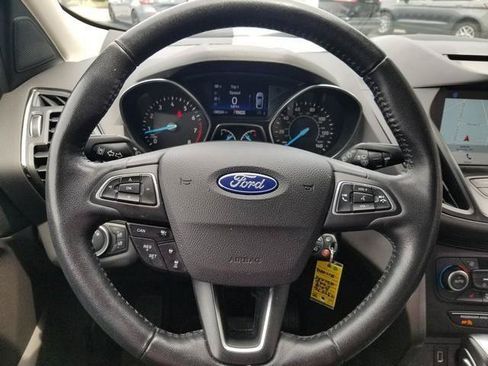 Used 2018 Ford Escape SEL w/ Ford Safe & Smart Package FWD image 23