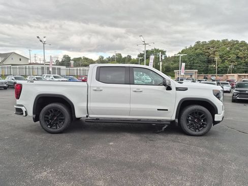 New 2026 GMC Sierra 1500 Elevation w/ Elevation Premium Package AWD/4WD image 4
