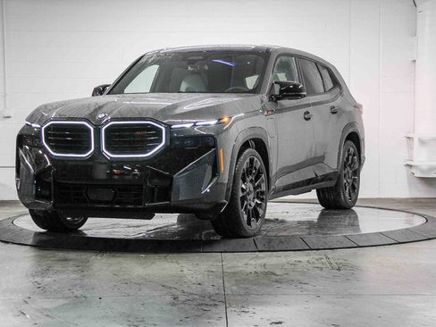 New 2026 BMW XM Label Red image 3