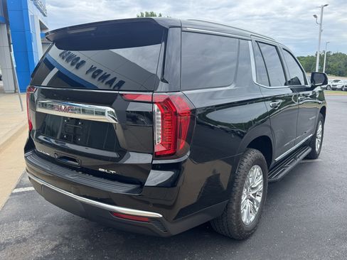 Used 2022 GMC Yukon SLT w/ SLT Premium Package AWD/4WD image 4