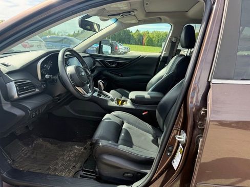 Used 2022 Subaru Outback Limited AWD/4WD image 10