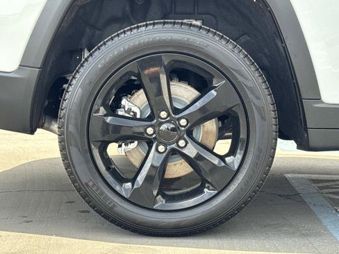 New 2026 Jeep Grand Cherokee L Limited w/ Limited Altitude Package image 35