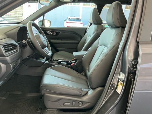 Used 2026 Subaru Forester Limited AWD/4WD image 30