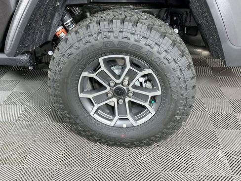 New 2026 Jeep Gladiator Mojave AWD/4WD image 40